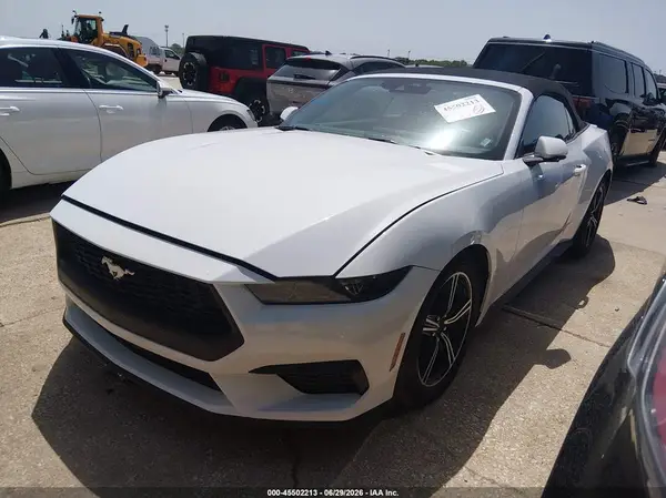 1FAGP8UH8S5123744 2025 FORD MUSTANG - Image 2