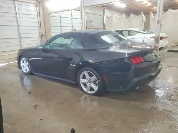1FAGP8UH8T5109540 2026 FORD MUSTANG - Image 2