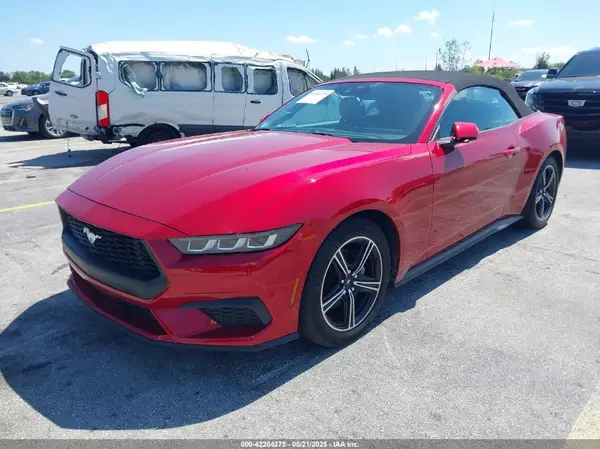 1FAGP8UH9R5101942 2024 FORD MUSTANG - Image 2