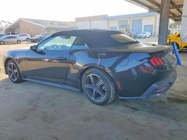 1FAGP8UH9R5107756 2024 FORD MUSTANG - Image 2