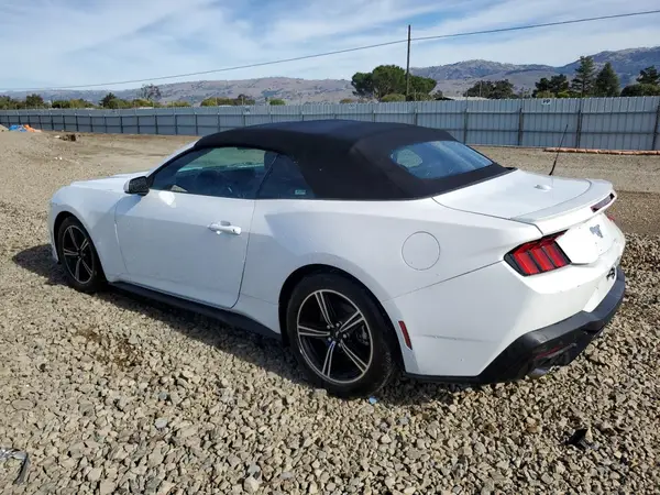 1FAGP8UH9R5112925 2024 FORD MUSTANG - Image 2