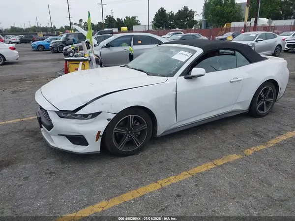 1FAGP8UH9R5113198 2024 FORD MUSTANG - Image 2