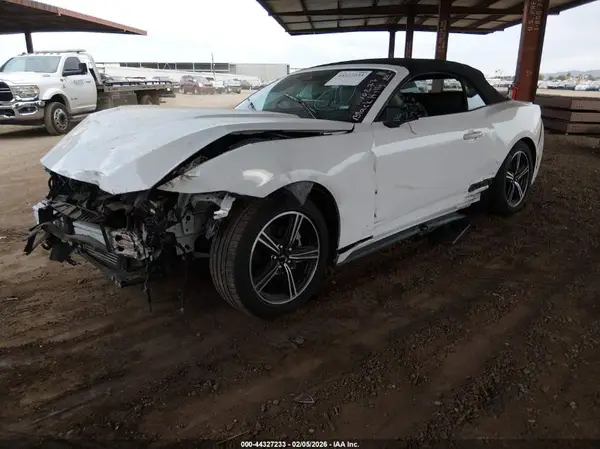 1FAGP8UH9R5127571 2024 FORD MUSTANG - Image 2