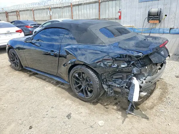 1FAGP8UH9S5103597 2025 FORD MUSTANG - Image 2