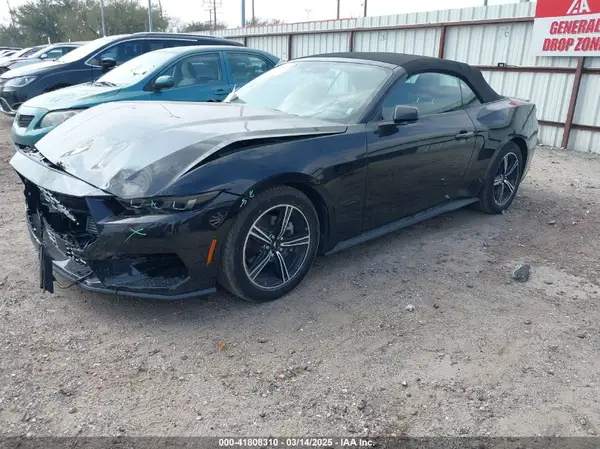 1FAGP8UH9S5105110 2025 FORD MUSTANG - Image 2