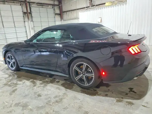 1FAGP8UH9S5115393 2025 FORD MUSTANG - Image 2