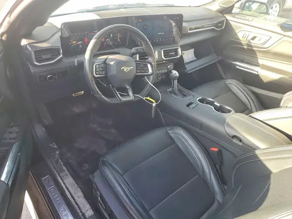 1FAGP8UH9S5115393 2025 FORD MUSTANG - Image 8