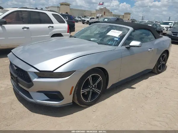 1FAGP8UH9S5115524 2025 FORD MUSTANG - Image 2