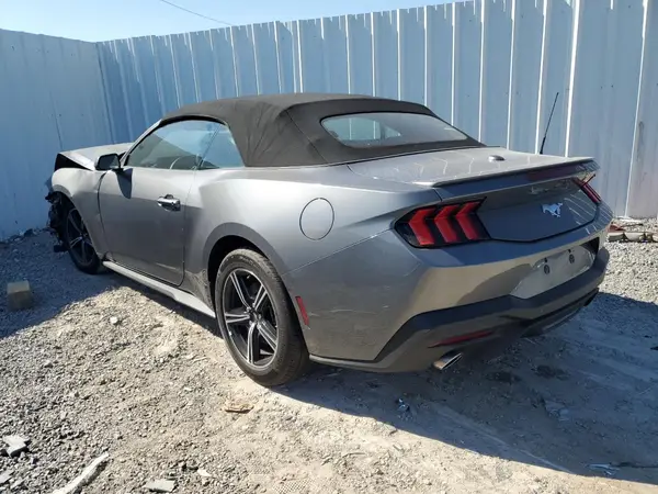 1FAGP8UH9S5120657 2025 FORD MUSTANG - Image 2