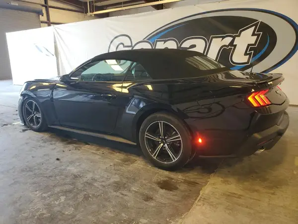 1FAGP8UHXR5121231 2024 FORD MUSTANG - Image 2