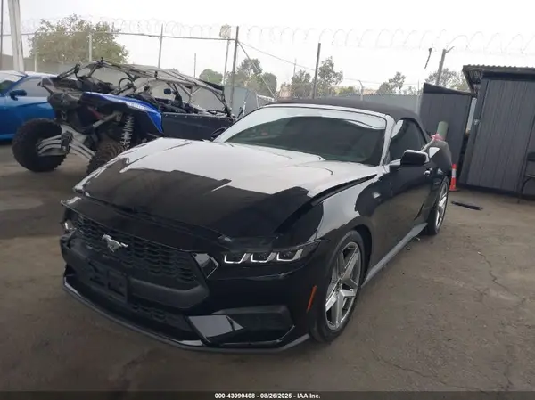 1FAGP8UHXR5127000 2024 FORD MUSTANG - Image 2