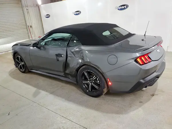 1FAGP8UHXS5115449 2025 FORD MUSTANG - Image 2