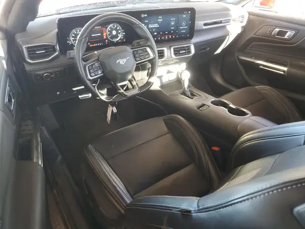 1FAGP8UHXS5118125 2025 FORD MUSTANG - Image 8