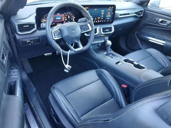 1FAGP8UHXS5118464 2025 FORD MUSTANG - Image 8