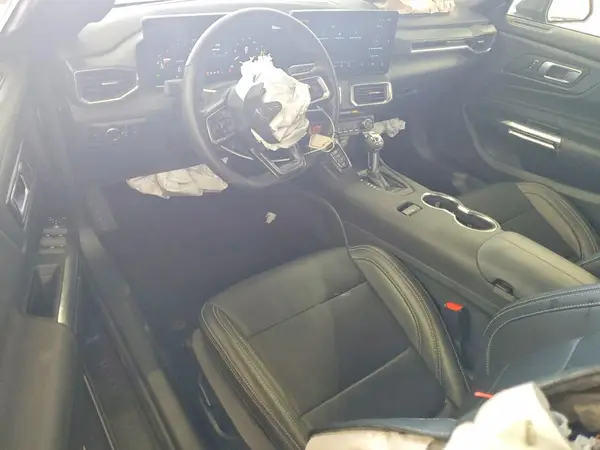 1FAGP8UHXT5104338 2026 FORD MUSTANG - Image 8