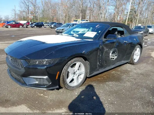 1FAGP8UHXT5106087 2026 FORD MUSTANG - Image 2