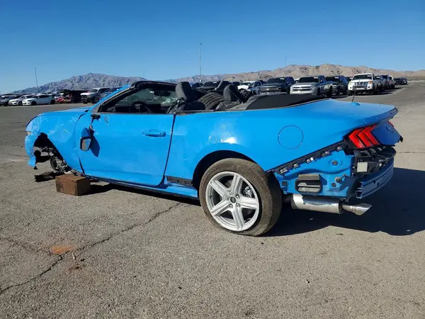 1FAGP8UHXT5109491 2026 FORD MUSTANG - Image 2
