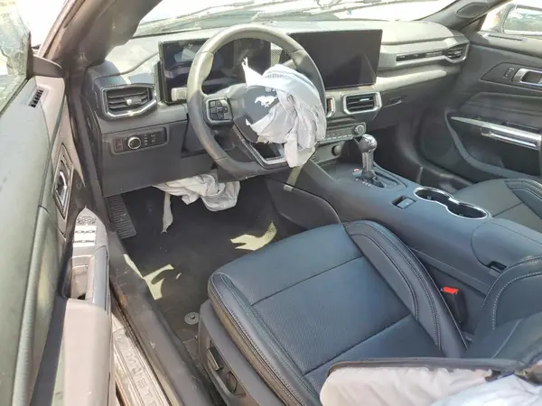 1FAGP8UHXT5118482 2026 FORD MUSTANG - Image 8