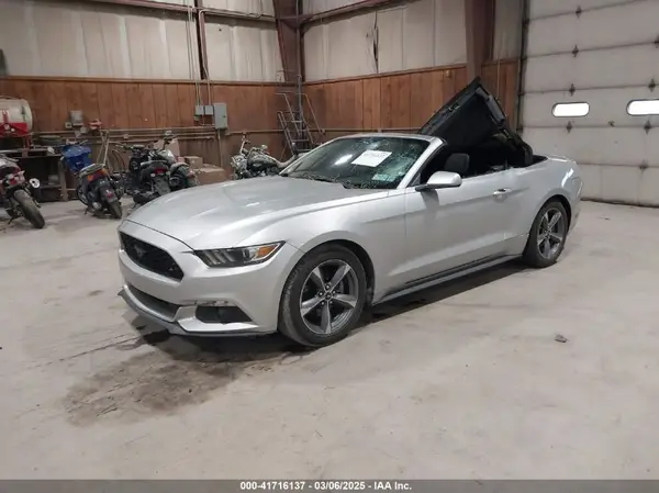 1FATP8EM2G5216177 2016 FORD MUSTANG - Image 2