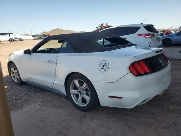 1FATP8EM2G5281174 2016 FORD MUSTANG - Image 2