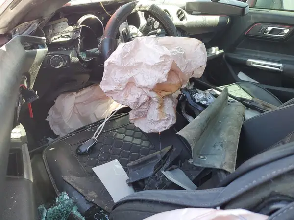 1FATP8EM3G5247020 2016 FORD MUSTANG - Image 8