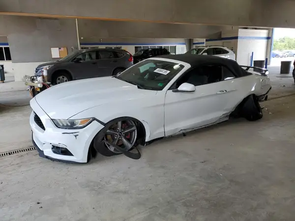 1FATP8EM3G5274640 2016 FORD MUSTANG - Image 1