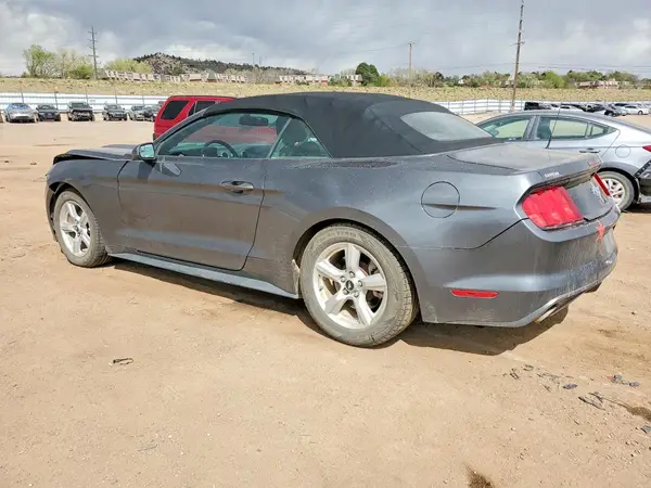 1FATP8EM3G5295469 2016 FORD MUSTANG - Image 2