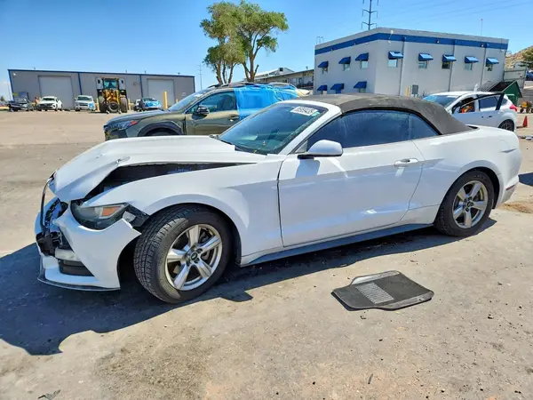 1FATP8EM3G5307104 2016 FORD MUSTANG - Image 1