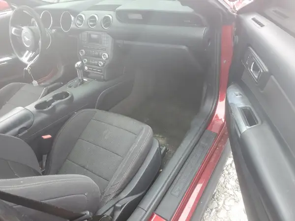 1FATP8EM4G5308066 2016 FORD MUSTANG - Image 8