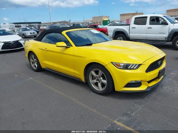 1FATP8EM5G5216142 2016 FORD MUSTANG - Image 1
