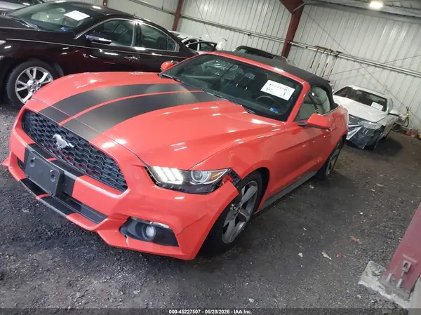1FATP8EM5G5257984 2016 FORD MUSTANG - Image 2