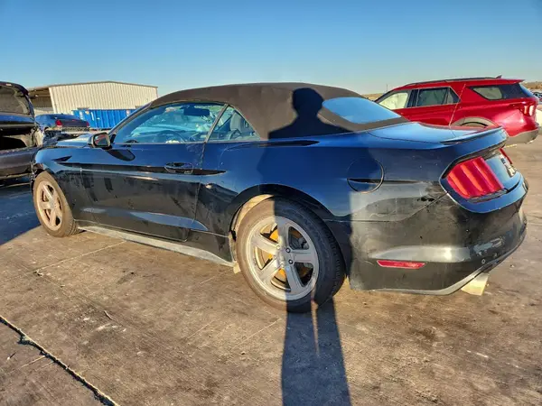 1FATP8EM5G5269729 2016 FORD MUSTANG - Image 2