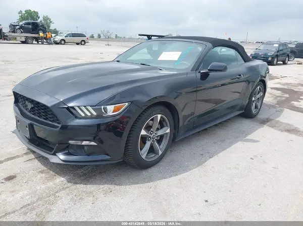 1FATP8EM5G5311834 2016 FORD MUSTANG - Image 2