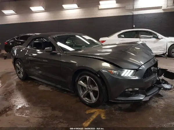 1FATP8EM5H5238210 2017 FORD MUSTANG - Image 1