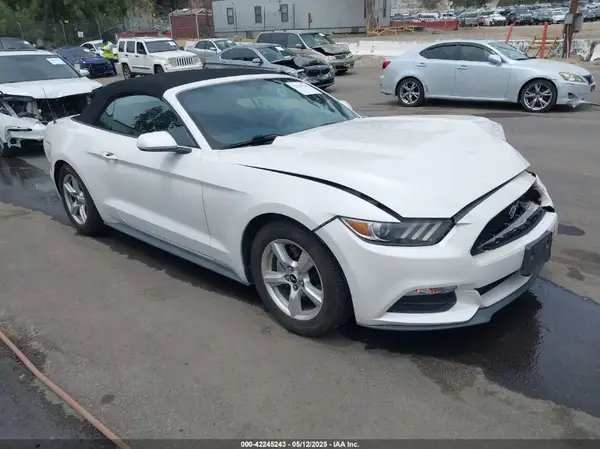 1FATP8EM5H5257095 2017 FORD MUSTANG - Image 1