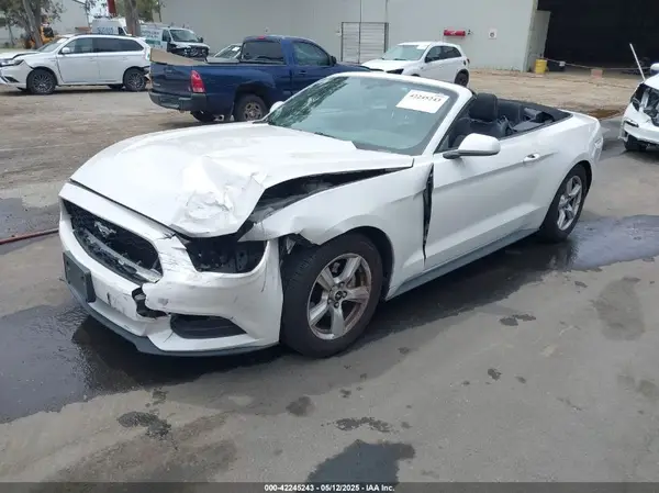 1FATP8EM5H5257095 2017 FORD MUSTANG - Image 2