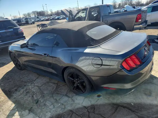 1FATP8EM6G5304195 2016 FORD MUSTANG - Image 2