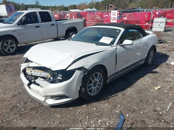 1FATP8EM6G5304231 2016 FORD MUSTANG - Image 2