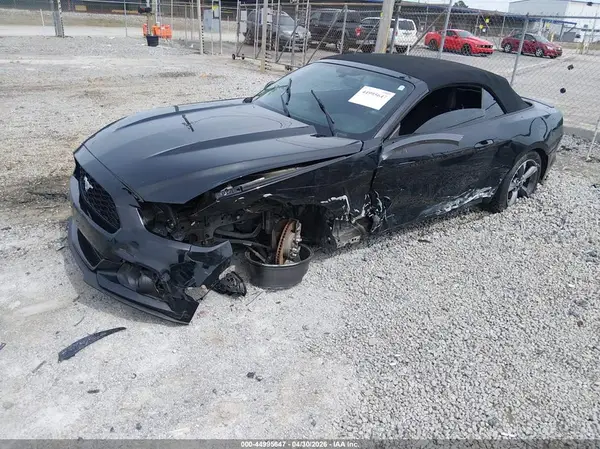 1FATP8EM6H5308877 2017 FORD MUSTANG - Image 2