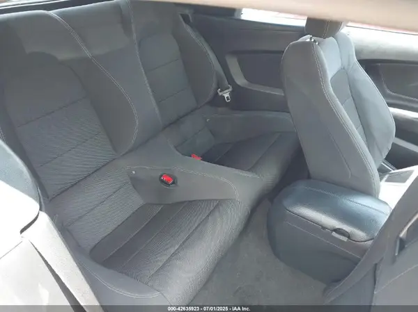1FATP8EM7G5292011 2016 FORD MUSTANG - Image 8