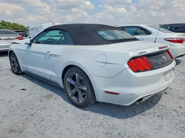 1FATP8EM8G5222033 2016 FORD MUSTANG - Image 2