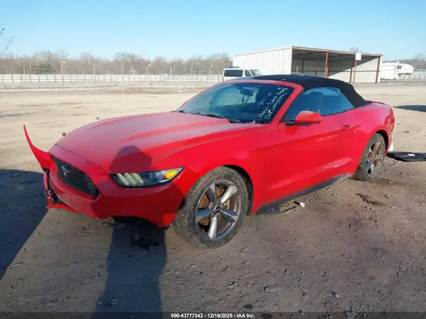 1FATP8EM8G5281938 2016 FORD MUSTANG - Image 2