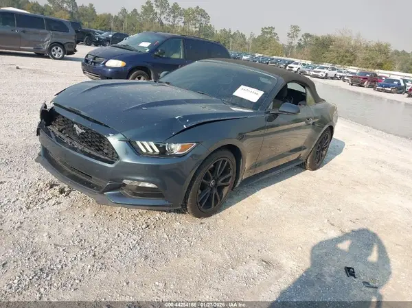 1FATP8EM8G5304411 2016 FORD MUSTANG - Image 2