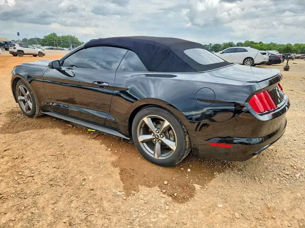 1FATP8EM8H5270438 2017 FORD MUSTANG - Image 2