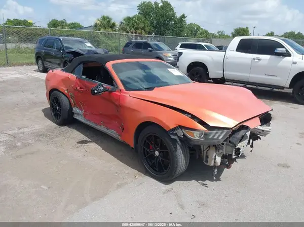 1FATP8EM9G5221795 2016 FORD MUSTANG - Image 1