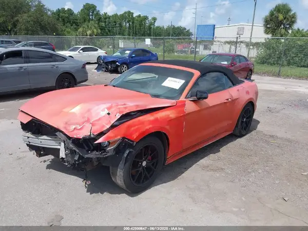 1FATP8EM9G5221795 2016 FORD MUSTANG - Image 2