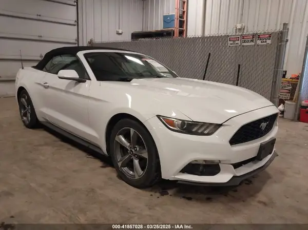 1FATP8EM9G5253730 2016 FORD MUSTANG - Image 1