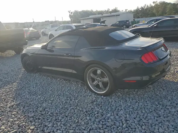1FATP8EM9G5257714 2016 FORD MUSTANG - Image 2