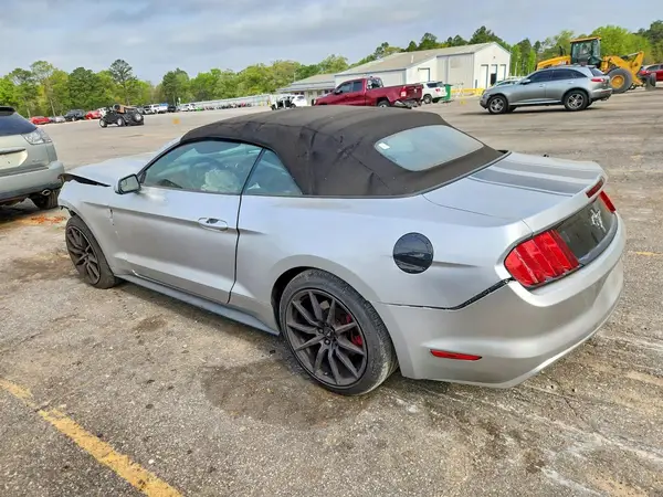1FATP8EM9G5286033 2016 FORD MUSTANG - Image 2