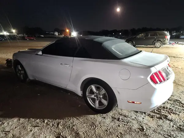 1FATP8EM9G5304384 2016 FORD MUSTANG - Image 2